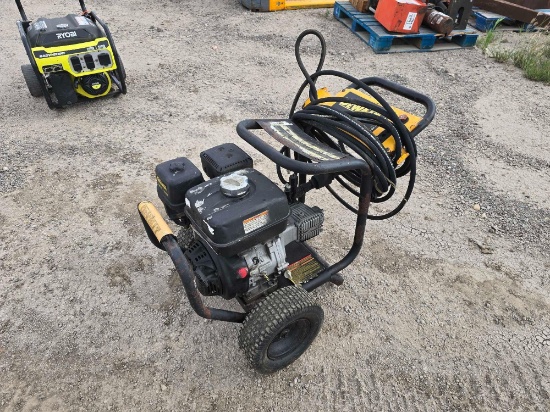 Dewalt DXPW3835 3800 PSI Professional Gas Pressure Washer