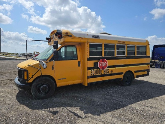 2002 GMC Savana Van School Bus