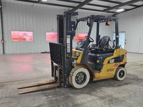 2019 Caterpillar GP25N Straight Mast Forklift
