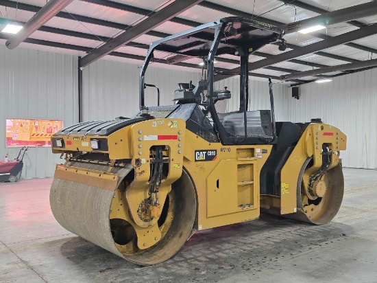 2017 Caterpillar CB10 Tandem Vibratory Smooth Drum Roller
