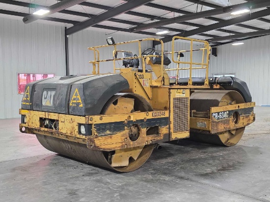 2001 Caterpillar CB634C Double Drum Compactor