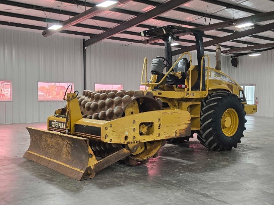 2004 Caterpillar CP-563E Padfoot Compactor
