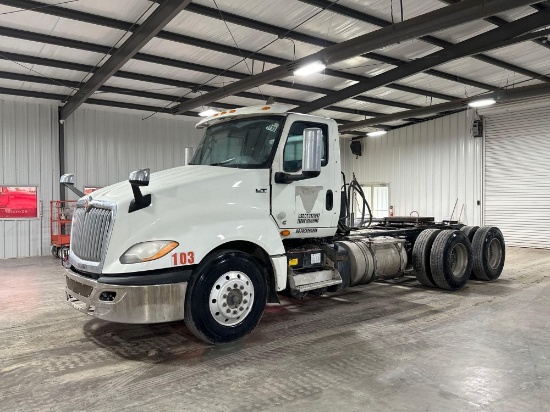 2020 International LT625 Day Cab Truck Tractor
