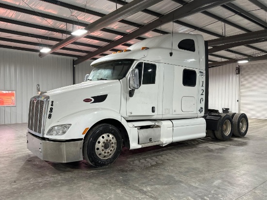 2012 Peterbilt 587 Sleeper Truck Tractor