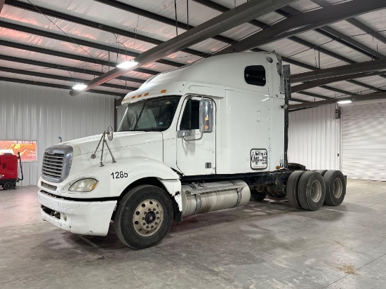 2007 Freightliner Columbia 120 Sleeper Truck Tractor
