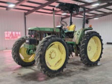 John Deere 6220 Farm Tractor