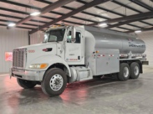 2013 Peterbilt 348 Fuel and Lube Tanker Truck