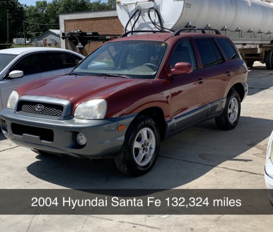 2004 Hyundai Santa Fe 132,324 miles VIN 0375