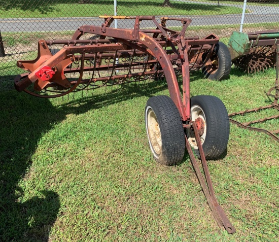 New Holland Super 55 rollabar rake