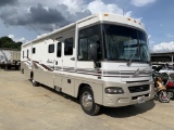 2004 Winnebago Adventure VIN 8596