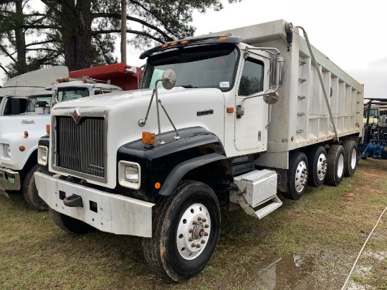 2000 International Dump Truck VIN 2148