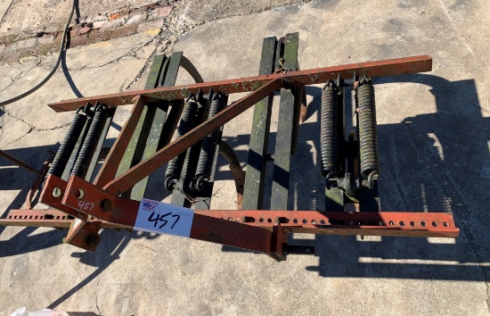 Fred Cain 3pt 5 shank tillage tool