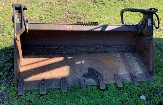 CAT Skid Steer 4 in 1 Bucket with Teeth