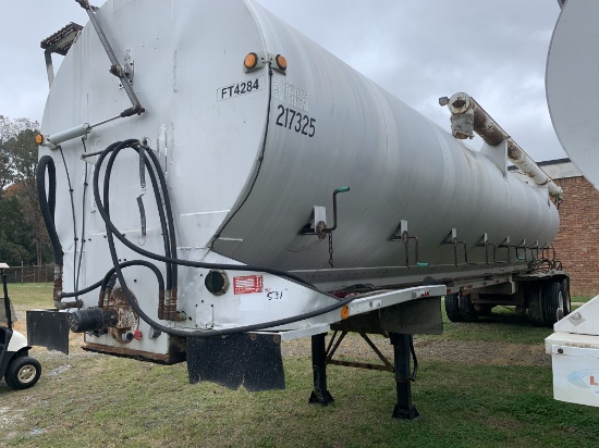 1990 Warren Feed Trailer VIN 4284