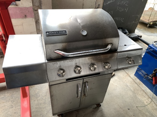 Gas Grill