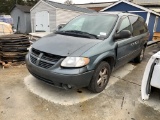 2005 Dodge Van VIN 8954 Salvage Title