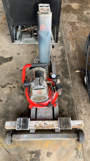 Air Jack / Pancake Air Compressor