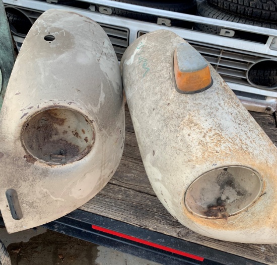 Pair of Volkswegen Front Fenders