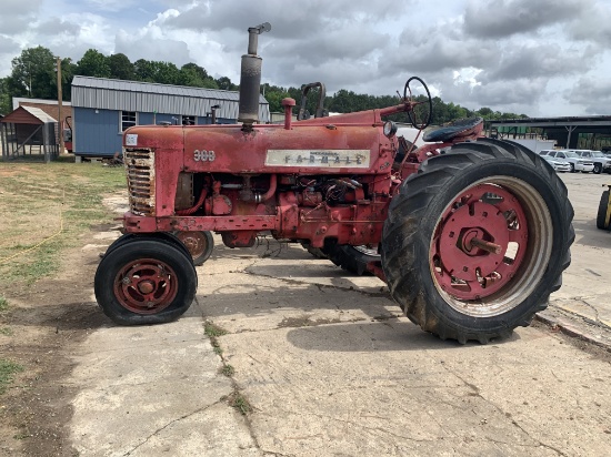 Farmall 300