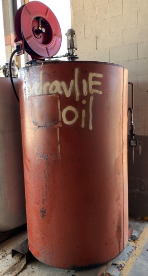 530 Gallon Oil Tank