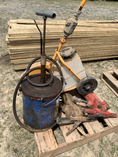 Mixed Lot- Grease Pump/ Saw/ 2 Air Hammers