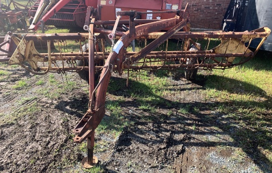 New Holland 258 Rake