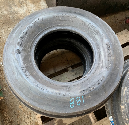 p.5L-15SL Front Farm 4 rib Tires