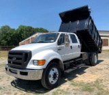 2004 Ford F750 VIN 8105