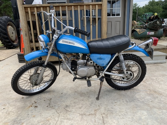1971 Honda SL70 Dirt Bike