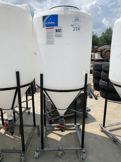 110 gallon Ace Roto Mold Tank