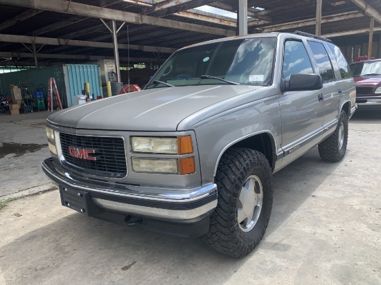 1998 GMC Yukon SLT 4x4 VIN 9256