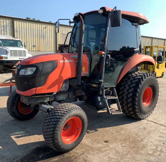 Kubota M6060 Tractor
