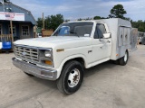 1982 Ford F350 w Service Bed VIN 5005