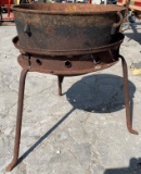 Wash Pot with Stand