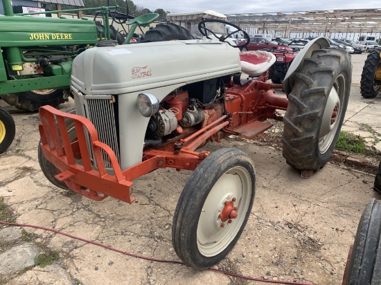 Ford 8N