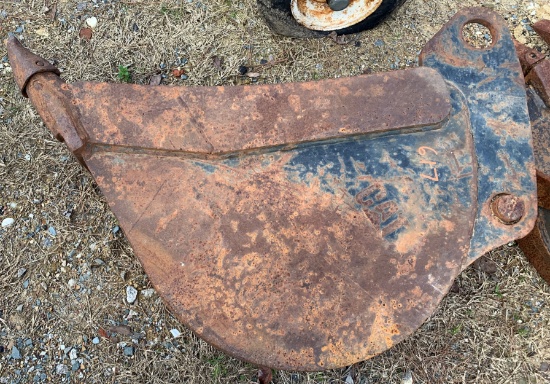 CAT 12" Excavator Bucket