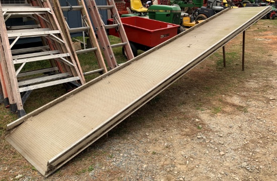 Aluminum Ramp 162" x 27"