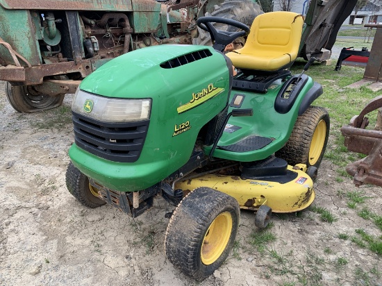 John Deere LA120 Automatic mower 48" deck