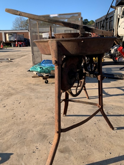 Hand Pump Forge