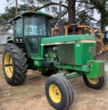 4240 John Deere Tractor