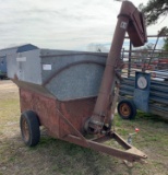 McCormick International 10 Feed Cart