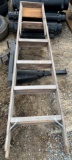 Tank / wood ladder / jack