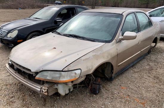 2001 HONDA ACCORD VIN 2366