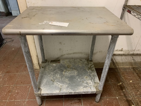 STAINLESS TABLE