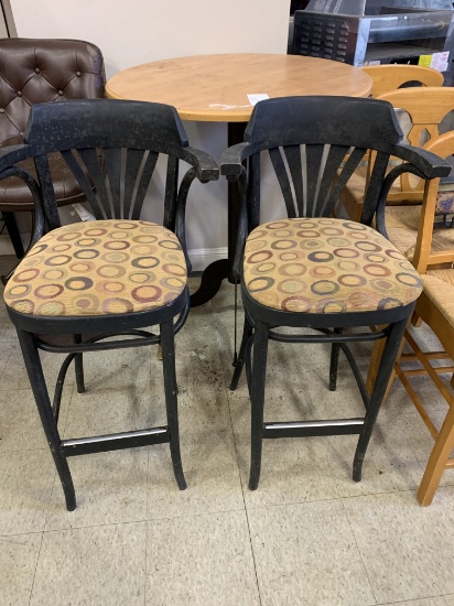 BAR HEIGHT TABLE & 2 STOOLS