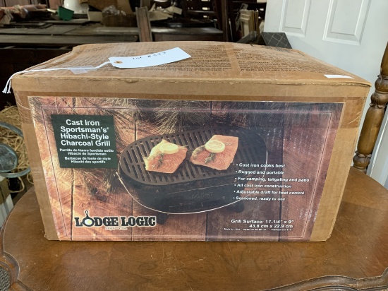 LODGE CAST IRON SPORTSMAN'S HIBACHI STYLE CHARCOAL