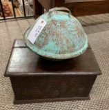 COPPER POT & WOOD BOX