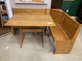 PINE CORNER BOOTH