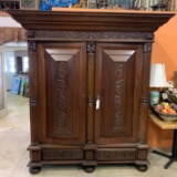 WOOD CABINET WITH CARVED PANEL DOORS & CONTENTS
