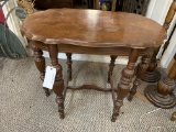 WOOD OCASSIONAL TABLE